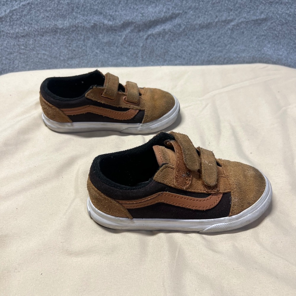 Vans Old Skool V Toddler Shoes Size 9.5 Brown Black Suede Velcro Skate Sneakers